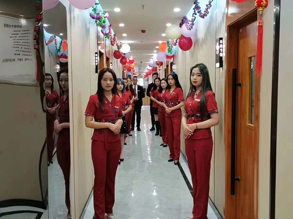 沐足技师绝对不能触碰的4大禁忌(图3) 沐足技师绝对不能触碰的4大禁忌(图3)